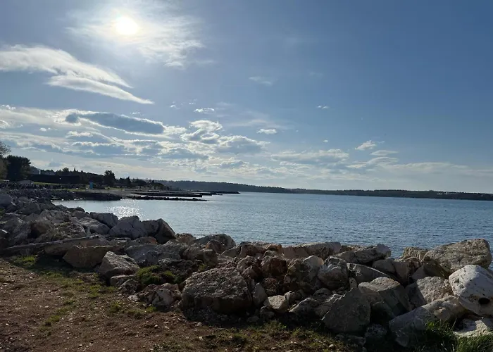 Lux Corner Апартаменты *