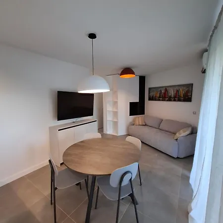Lux Corner * Novigrad Istria