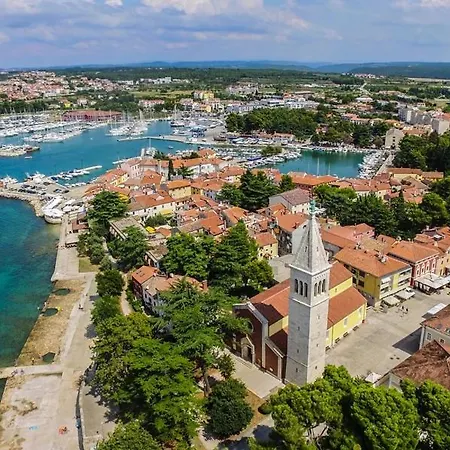Lux Corner * Novigrad Istria
