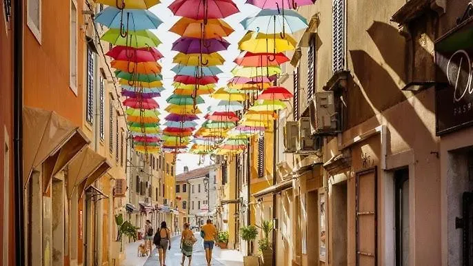 Lux Corner * Novigrad Istria