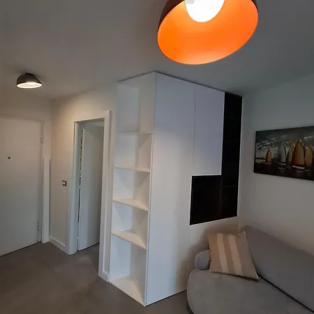 Lux Corner *