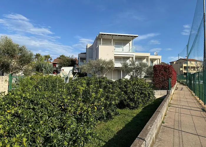 Lux Corner Novigrad (Istria)